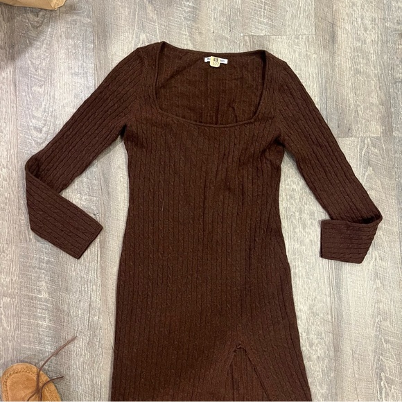 Reformation cashmere mid-length dress! - Picture 7 of 12